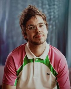 Martin Jauvat, réalisateur qui encadrera les collégiens durant Cannes Ecrans Junior